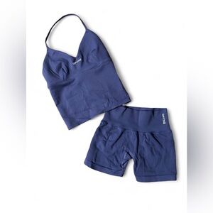 DFYNE Hannah Pearson Cove v neck top and 4.5 shorts